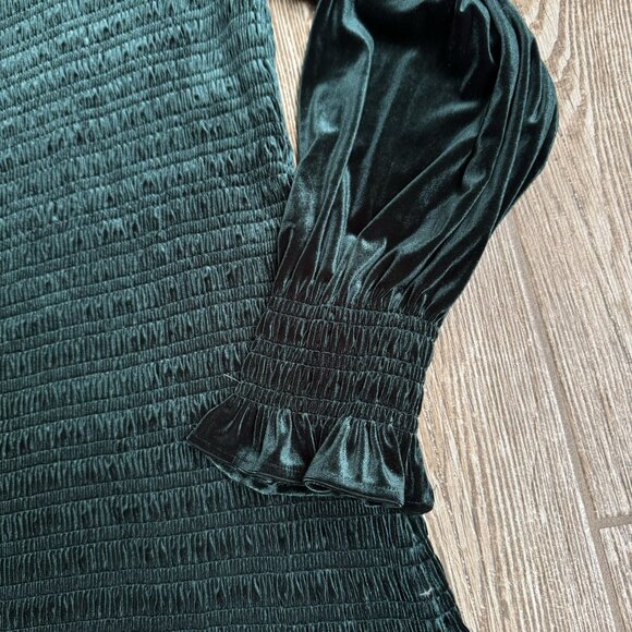 Gianni Bini Tally‎ Dress Womens XL Dark Green Velvet Smocked Ruffle Hem Sheath - Picture 3 of 8